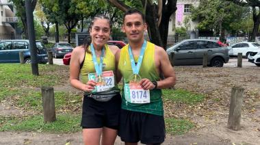 Juan Palavecino y Milagros Entrecasa debutaron en los 42K