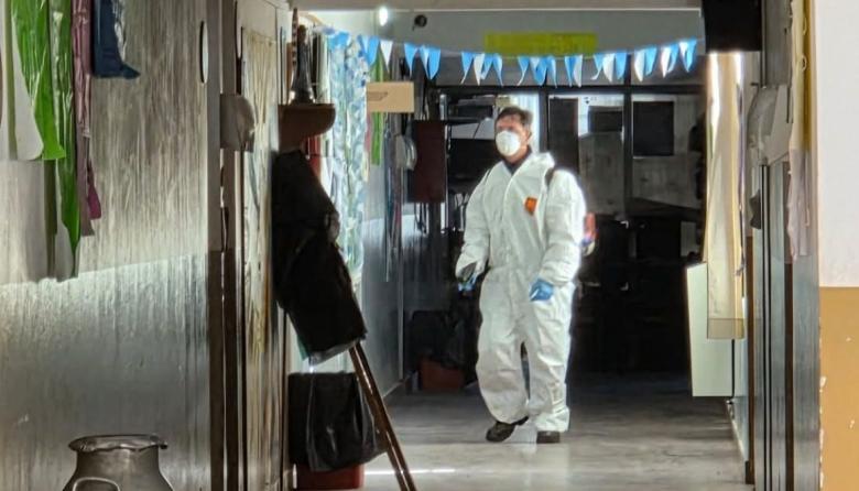 Realizan tareas de desinsectación y desinfección en escuelas de Maipú y Las Armas