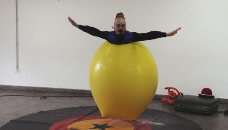 Colorida jornada por el Día de las Infancias en el SUM de la Escuela 13