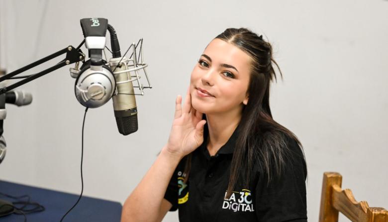 Radio Maipú celebra sus 55 años y presenta a su reina para el Carnaval de la Amistad