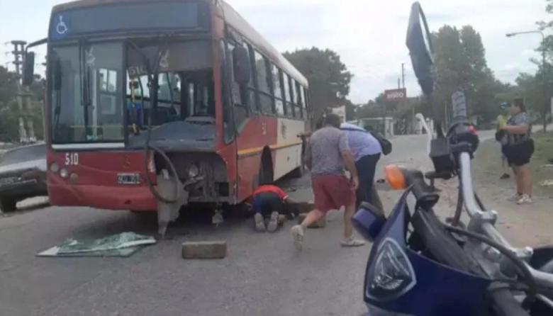 Un hombre, su hija y un bebé de 3 meses murieron en un choque en Merlo