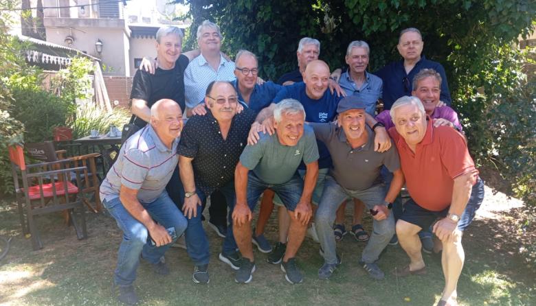Un reencuentro cargado de memoria y fútbol en Maipú