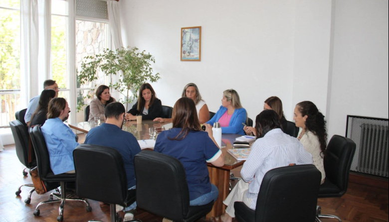 Reunión de articulación entre Municipio, Educación y Salud en Maipú
