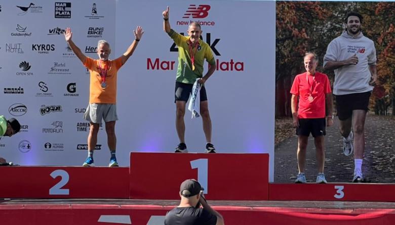 Los Guerreros brillaron en la Maratón de Mar del Plata con podios y grandes marcas
