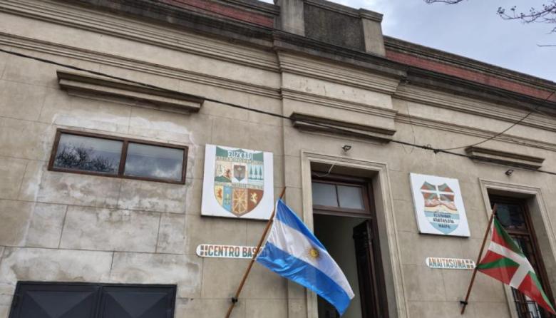 El Centro Vasco Anaitasuna celebra sus 50 años con actividades, cultura y fuerte participación de jóvenes