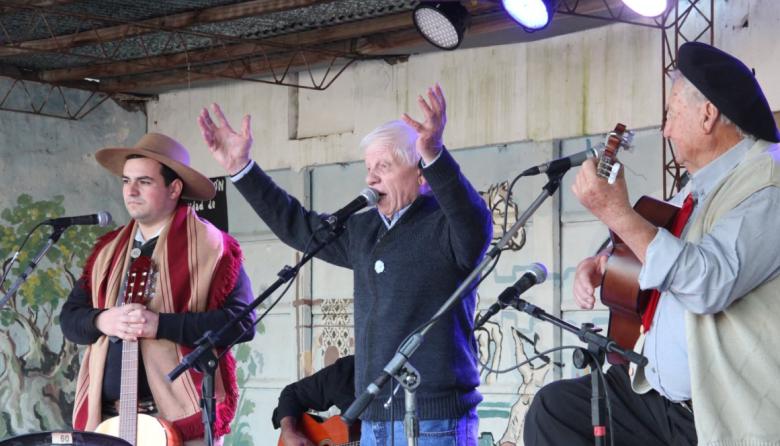 Barrio Unión celebró el Día de la Patria con música, danzas y actividades tradicionales