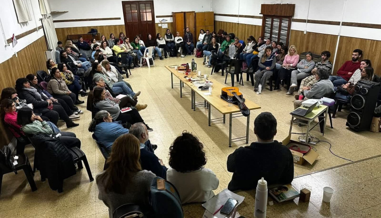 Encuentro y retiro de docentes en Maipú