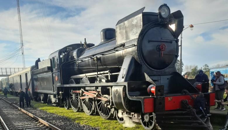 Una locomotora a vapor pasará por Maipú rumbo a Mar del Plata