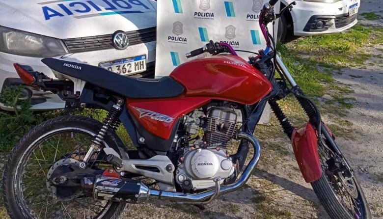 Secuestraron una motocicleta tras actuaciones por escapes adulterados y maniobras peligrosas