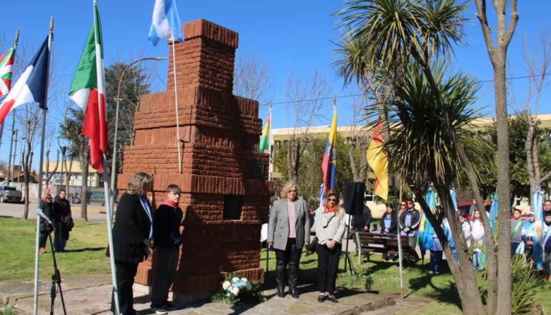 Maipú realizó un acto conmemorativo por el Día del Inmigrante