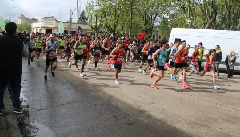 Maipú realizó la 16.ª edición de la Carrera del Asado