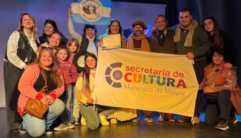 Maipú recibió una mención especial en Folclore