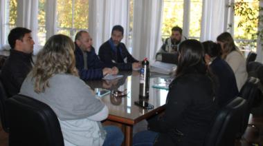 Reunión clave entre autoridades municipales y PAMI por cambios en la atención médica local