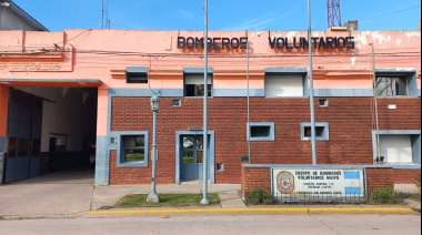 Maipú celebró el Día del Bombero Voluntario con actos, visitas escolares y una caravana