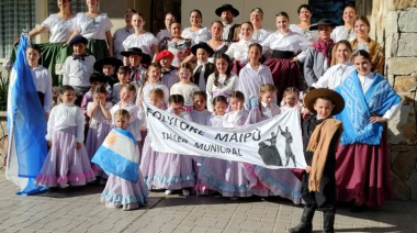 Un espacio que crece bailando: el Taller de Folclore