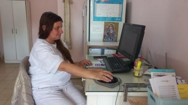 Vacunación contra el dengue y recordatorio del calendario sanitario en el distrit
