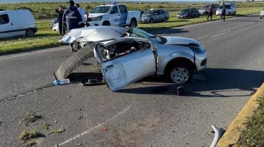 Un nene de dos años murió por un brutal choque en la Ruta 11: el auto quedó partido por la mitad