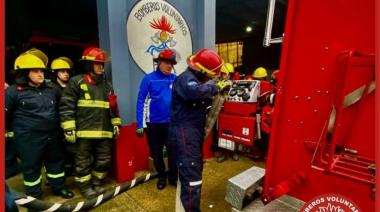 Bomberos de Maipú participaron en una capacitación para operador de bombas