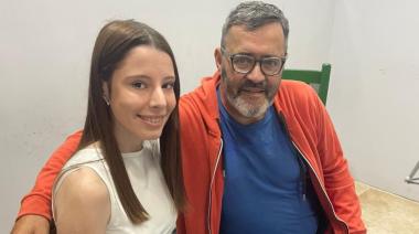 Golondrinas presentó su tema y a su nueva reina