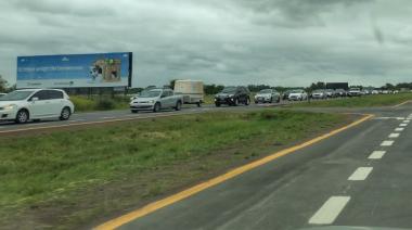 Intenso éxodo hacia la Costa Atlántica en el inicio del fin de semana XXL