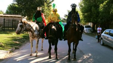 Los Reyes Magos recorrieron los barrios de Maipú