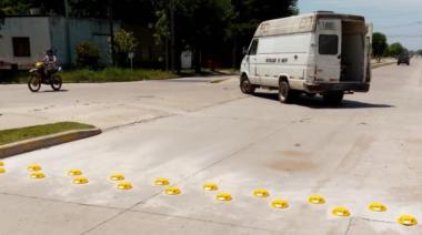 Instalaron reductores de velocidad en dos intersecciones de Maipú