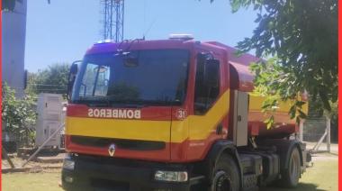 Bomberos Voluntarios colaboraron con el suministro de agua en Santo Domingo