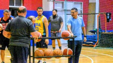 El Municipio de Maipú invita a participar del básquet recreativo para mayores de 35 años