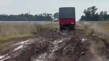 Avanzan tareas de mantenimiento en caminos rurales y piden respetar las restricciones vigentes