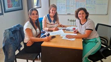 Renovaron el convenio de matronatación para niños del CEAT