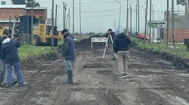 Comenzaron los trabajos para la construcción de cordón cuneta en Villa Italia