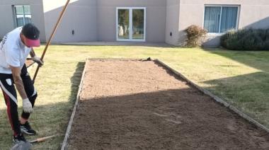 Reacondicionan las canchas de tejo en el Geriátrico y Centro de Día “Martín Rappallini”