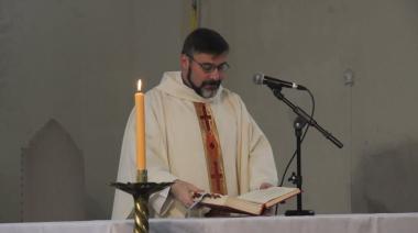 El padre José asumió como nuevo párroco e invita a la comunidad a acercarse a la Iglesia