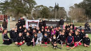 Las categorías infantiles de Hockey de Maipú participaron de un encuentro en Dolores