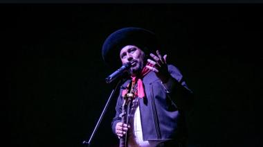 Germán Montes presentó “Don Justo García”, una obra que pone voz a las historias silenciadas del trabajador rural