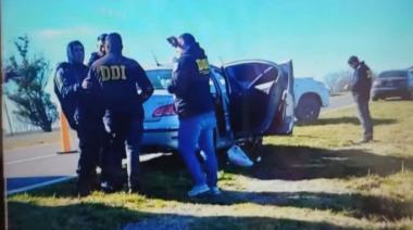 Hallan a un hombre muerto dentro de un auto sobre la Ruta 63