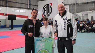 Catalina Leonelli representó a Maipú en taekwondo