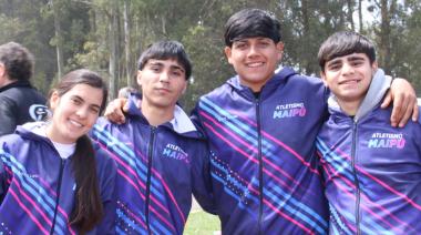 Lourdes Retegui y Braian Vergara representaron a Maipú en atletismo