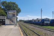 Refuerzan los servicios de tren entre Constitución y Mar del Plata: horarios de paso por Maipú