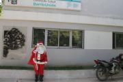 Papá Noel recorrió barrios, instituciones y localidades del distrito